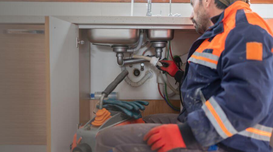 Descale Tankless Water Heater in New Canton, VA